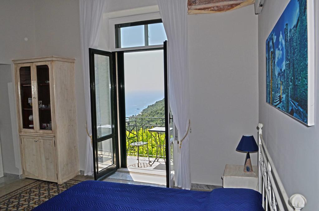 Villa Verde Sul Mare Виетри Экстерьер фото