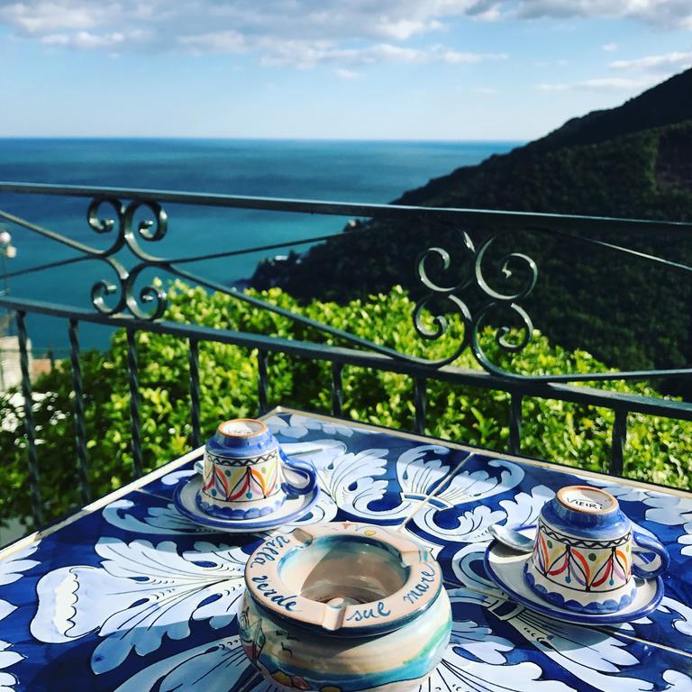 Villa Verde Sul Mare Виетри Экстерьер фото